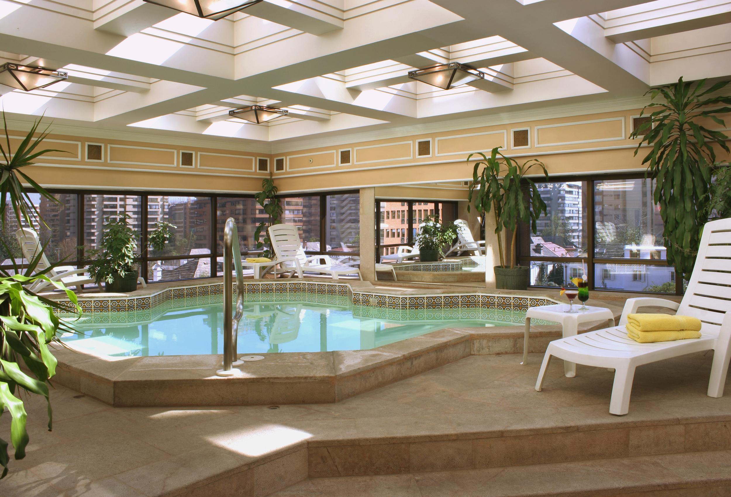 Hotel Regal Pacific Сантьяго Экстерьер фото The pool at the Four Seasons Hotel