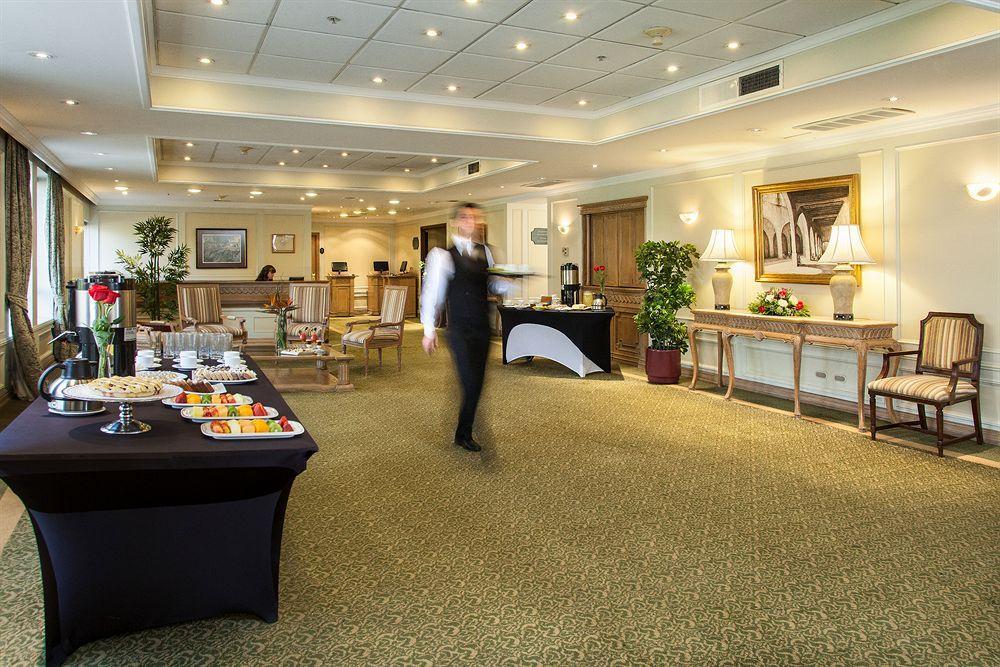 Hotel Regal Pacific Сантьяго Экстерьер фото A typical hotel lobby
